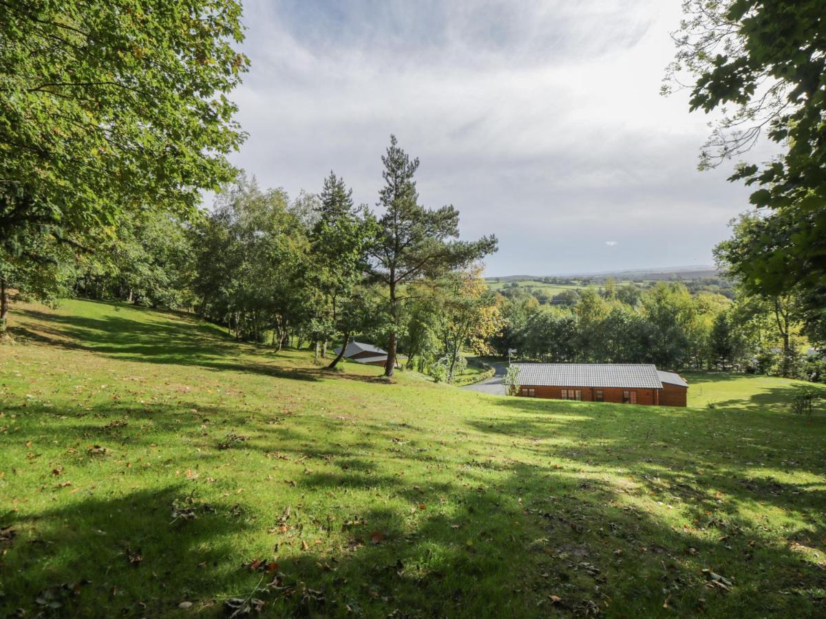 Ryedale Country Lodges - Willow Lodge York Exterior photo